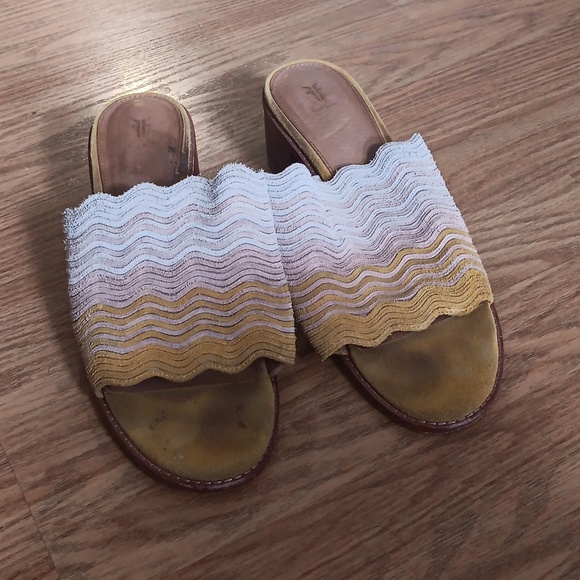 Frye Cindy Wave Mule Size 9 - Picture 8 of 8